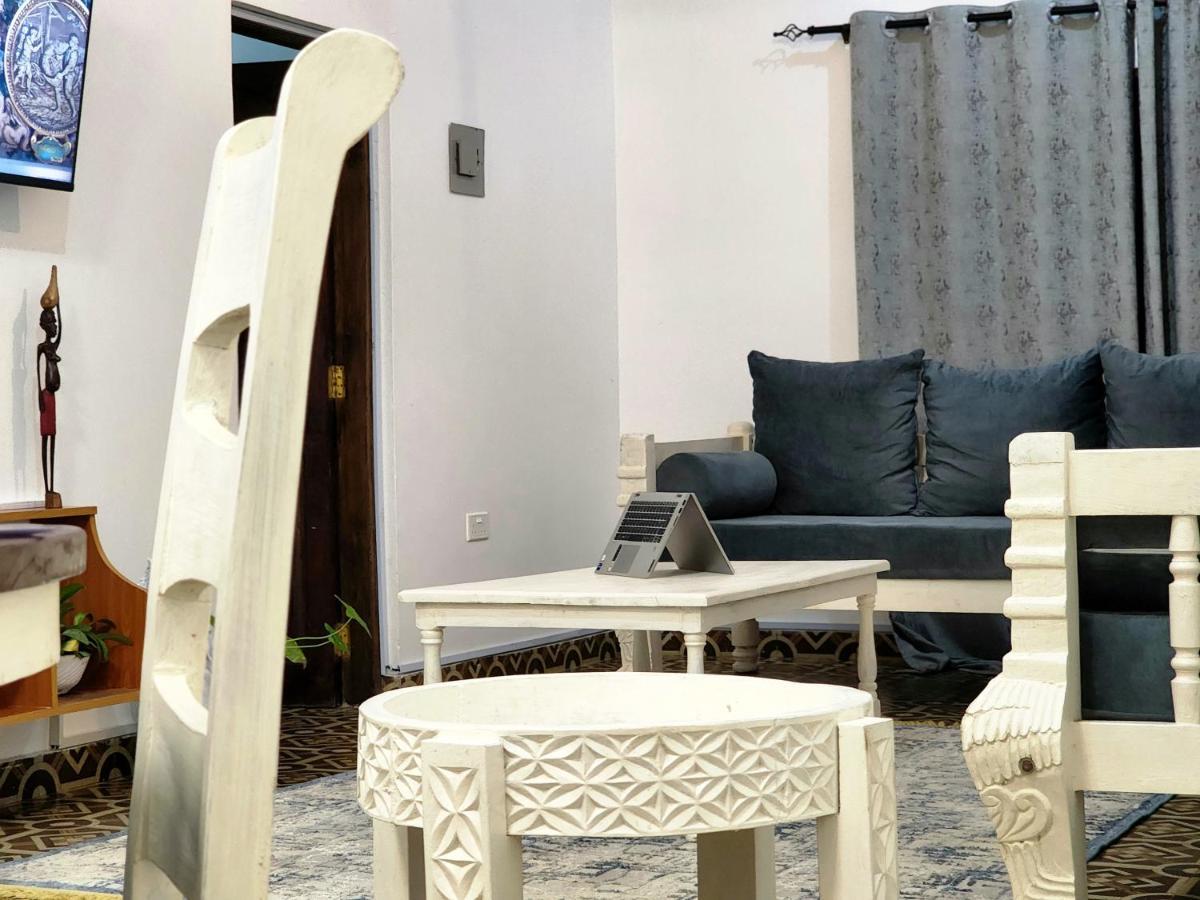 Ocean Breeze Homes Watamu 3 Bedroom Free Wi-Fi And Parking Екстериор снимка